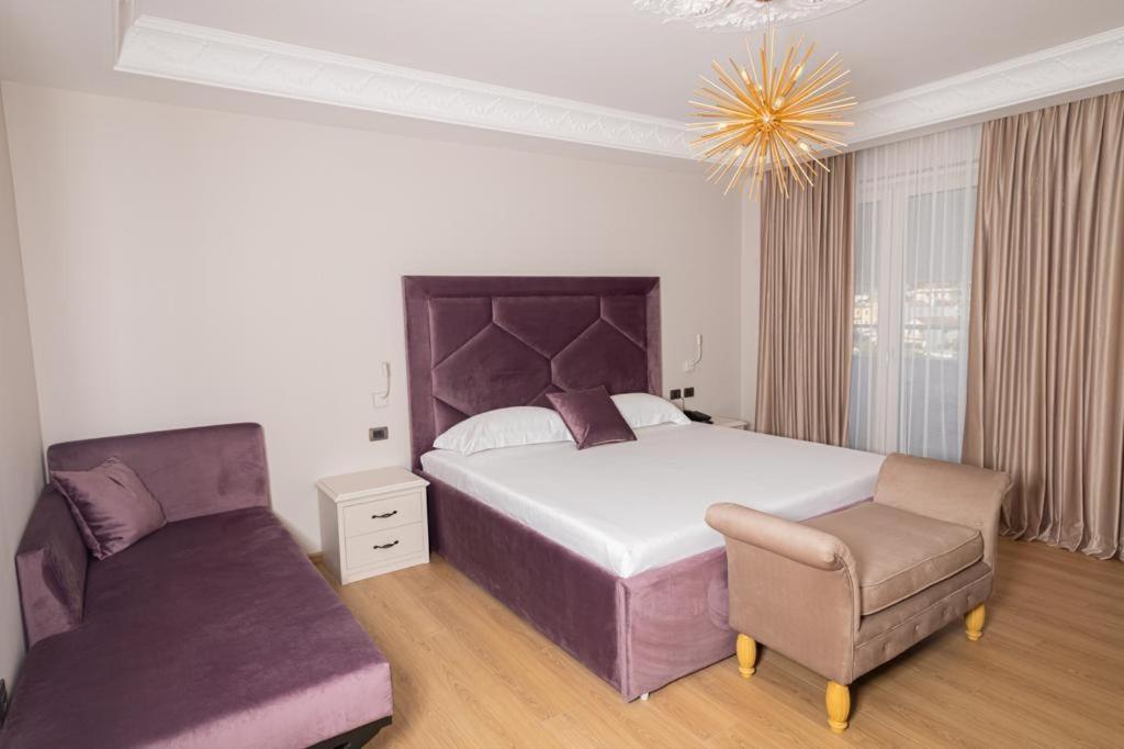 Grand Mirage Hotel Vlore Exterior photo