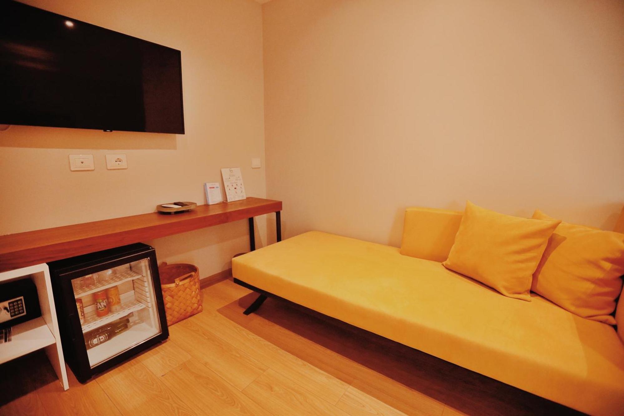 Grand Mirage Hotel Vlore Exterior photo
