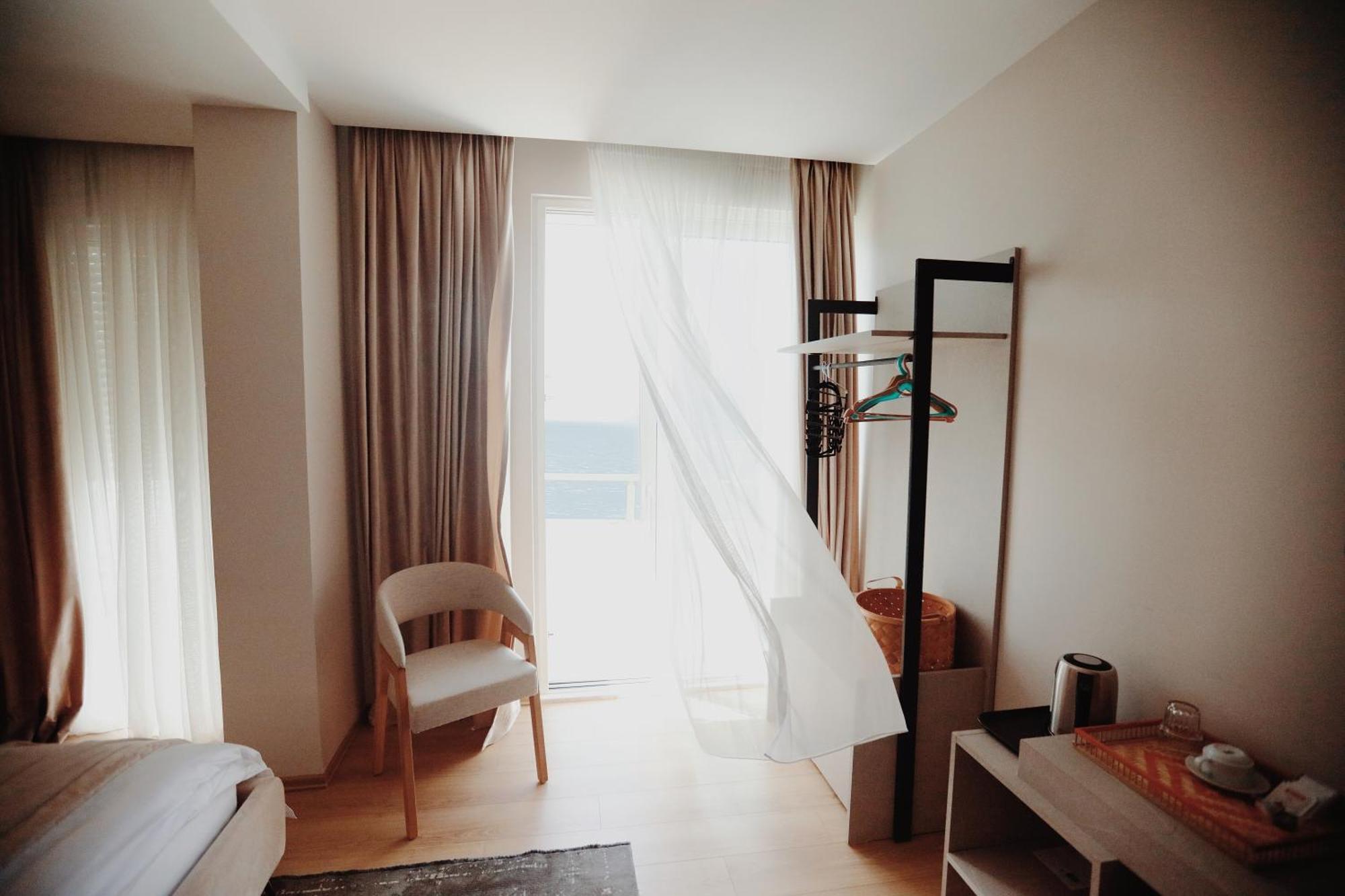Grand Mirage Hotel Vlore Exterior photo